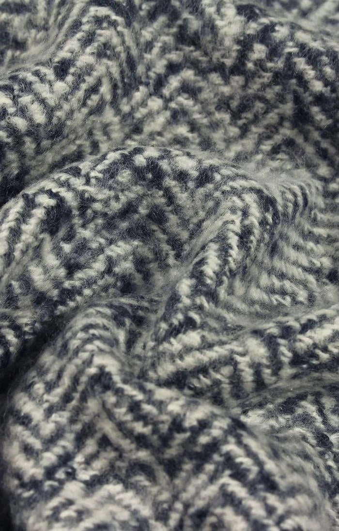 Weaver Throw 3 Weaver Throw - Image 3