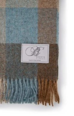 Harlequin Throw -Home Furnishings Shop CH20171OTTERDUCKEGG 1