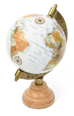 Magellan Globe