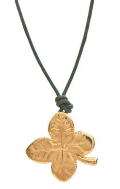 Ladies Four Leaf Clover Pendant Gold