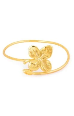 Ladies Four Leaf Clover Bracelet Gold